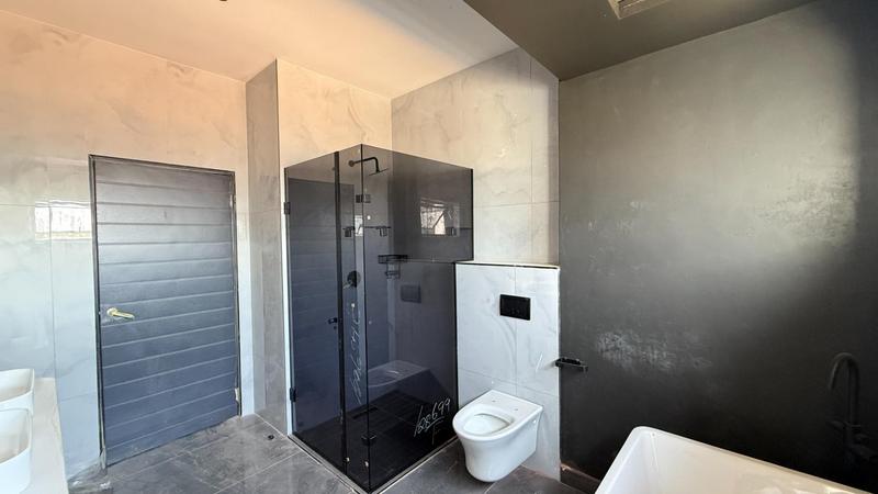 4 Bedroom Property for Sale in Fountainbrook Estate Gauteng