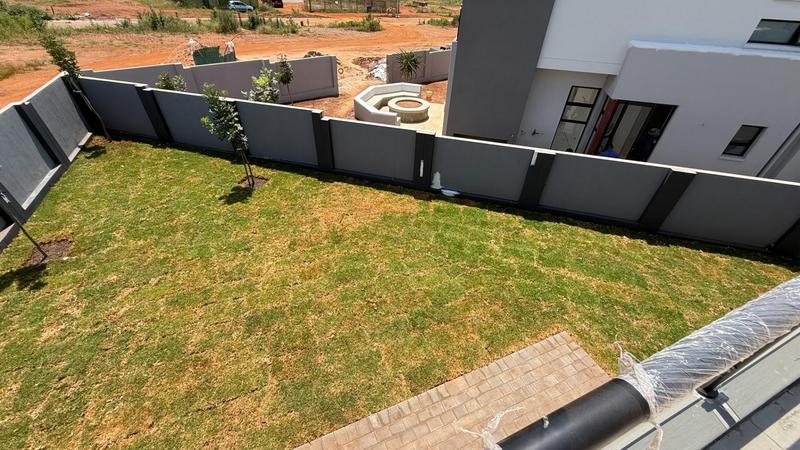 4 Bedroom Property for Sale in Fountainbrook Estate Gauteng
