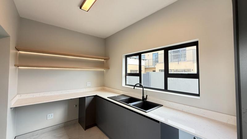 4 Bedroom Property for Sale in Fountainbrook Estate Gauteng