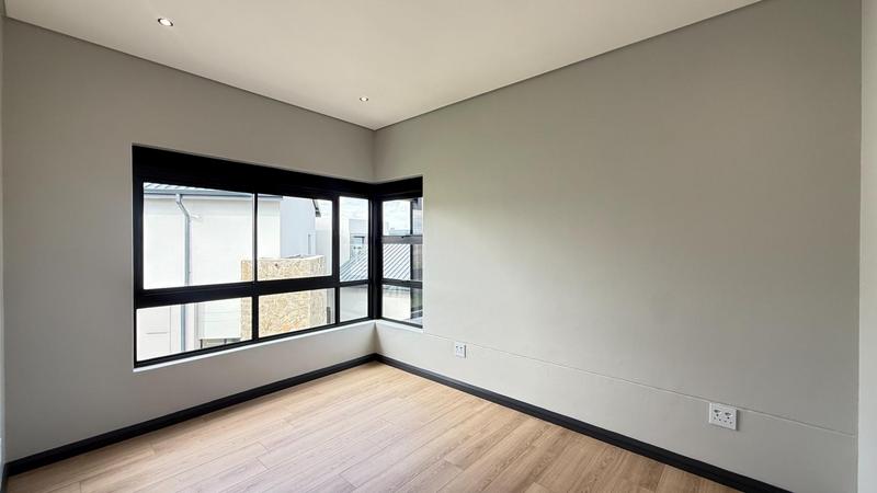 4 Bedroom Property for Sale in Fountainbrook Estate Gauteng