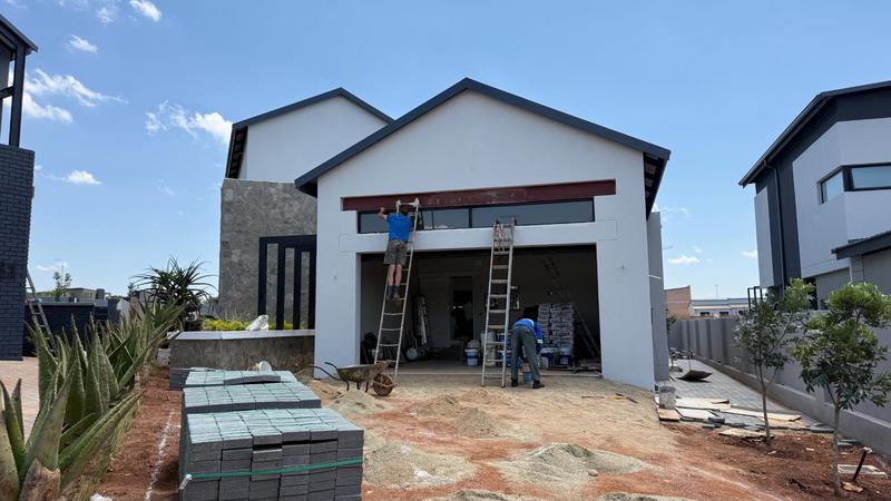 5 Bedroom Property for Sale in Fountainbrook Estate Gauteng