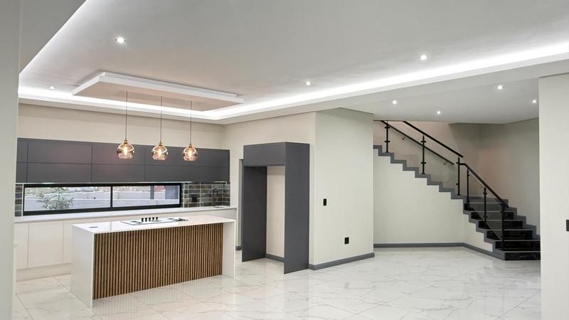 5 Bedroom Property for Sale in Fountainbrook Estate Gauteng