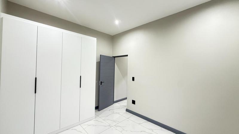 5 Bedroom Property for Sale in Fountainbrook Estate Gauteng