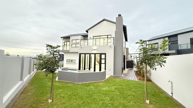 5 Bedroom Property for Sale in Fountainbrook Estate Gauteng