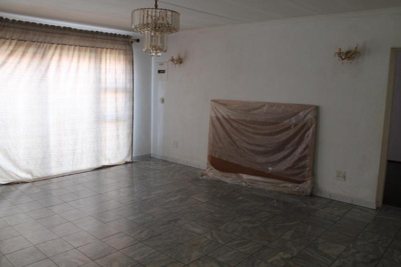 4 Bedroom Property for Sale in Kensington Gauteng