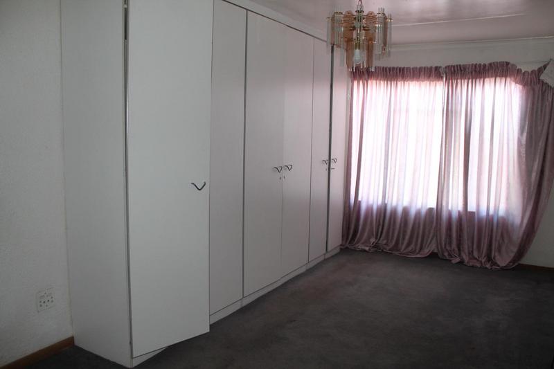 4 Bedroom Property for Sale in Kensington Gauteng