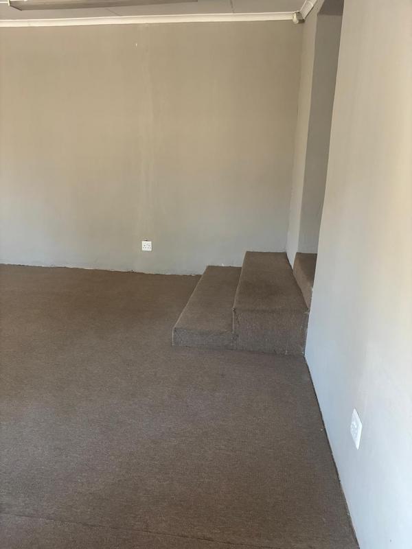 To Let commercial Property for Rent in Croydon Gauteng