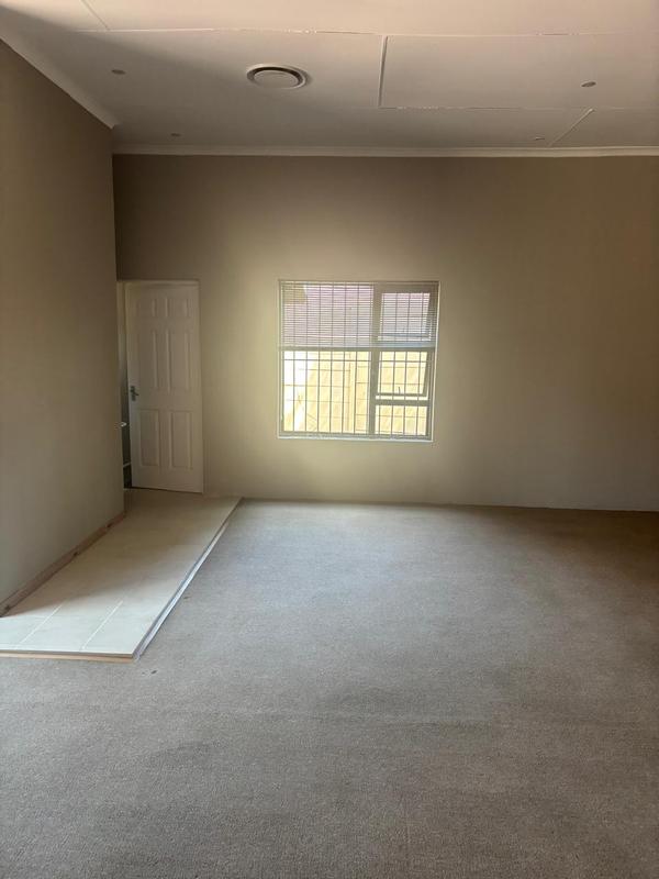 To Let commercial Property for Rent in Croydon Gauteng