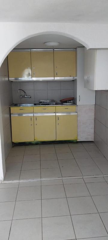 To Let 1 Bedroom Property for Rent in Primrose Hill Gauteng