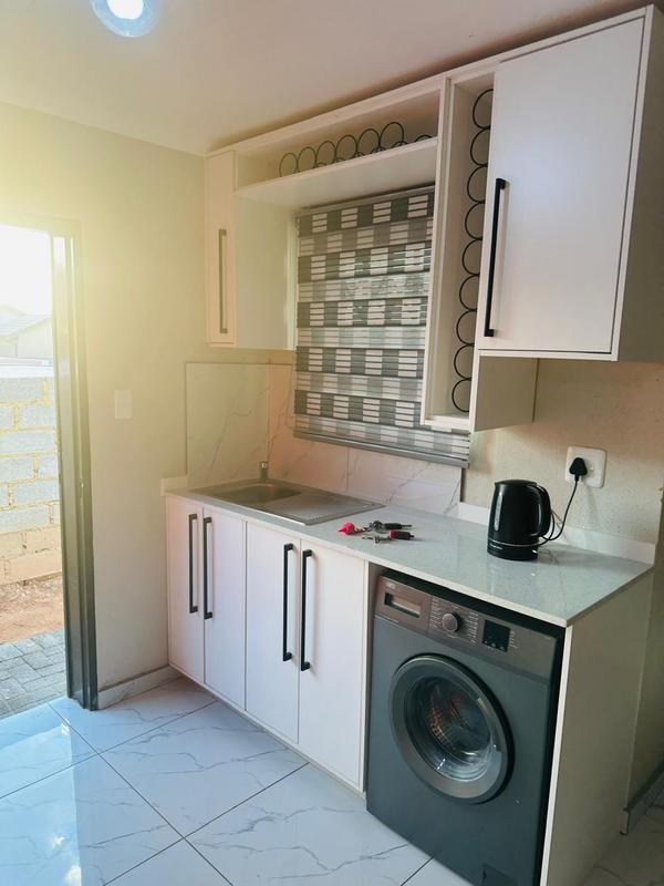 2 Bedroom Property for Sale in Wilfordon Gauteng