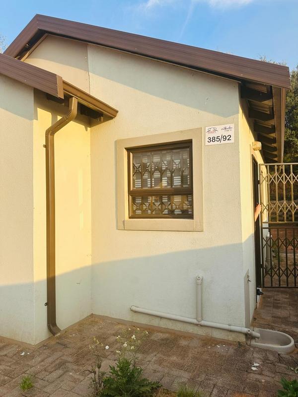 2 Bedroom Property for Sale in Wilfordon Gauteng