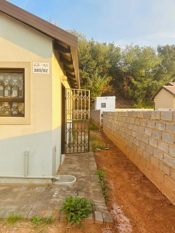 2 Bedroom Property for Sale in Wilfordon Gauteng