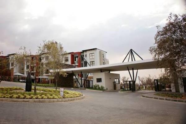 To Let 2 Bedroom Property for Rent in Fourways Gauteng