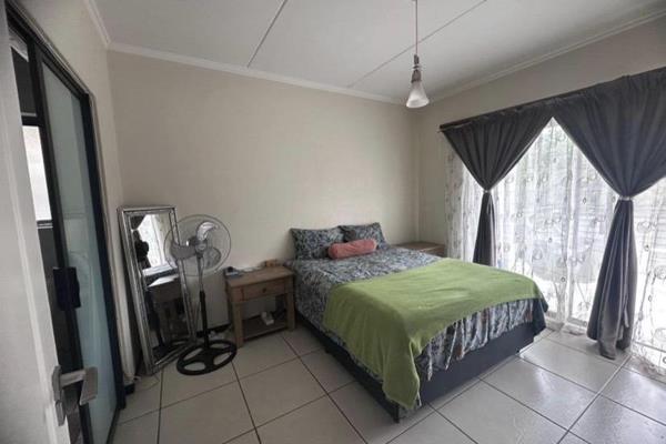 To Let 2 Bedroom Property for Rent in Fourways Gauteng