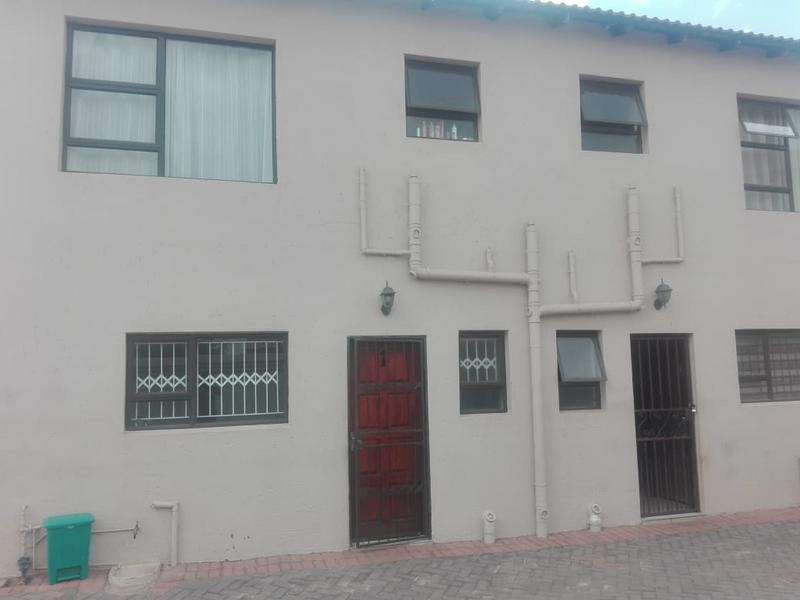 To Let 2 Bedroom Property for Rent in Krugersdorp Gauteng