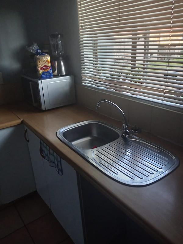 2 Bedroom Property for Sale in Crystal Park Gauteng