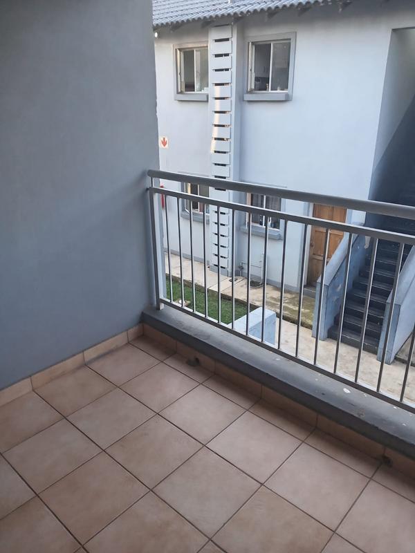 2 Bedroom Property for Sale in Crystal Park Gauteng