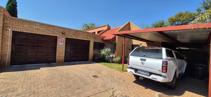 3 Bedroom Property for Sale in Clubview Gauteng