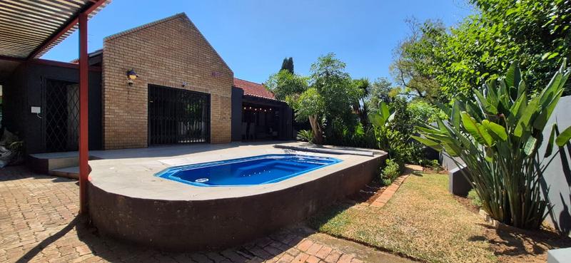 3 Bedroom Property for Sale in Clubview Gauteng
