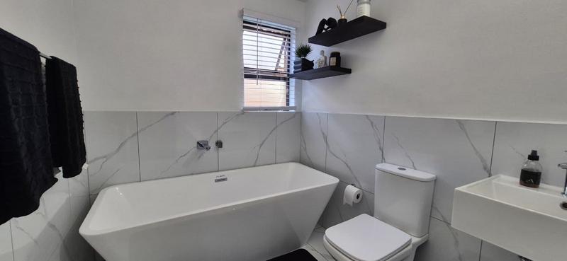 3 Bedroom Property for Sale in Clubview Gauteng