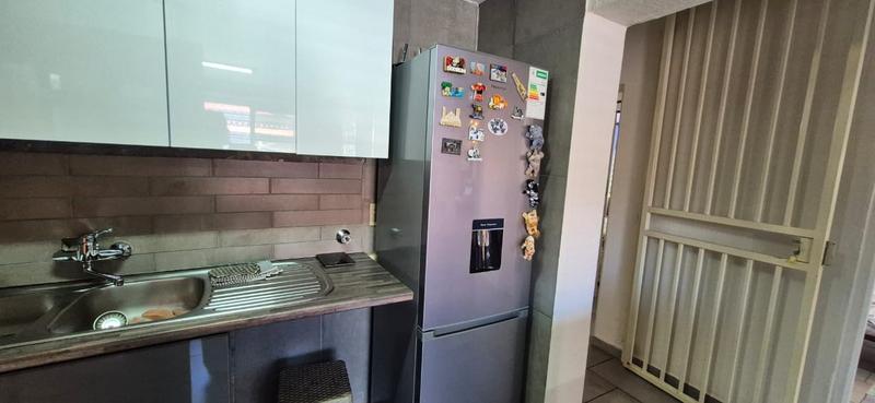 3 Bedroom Property for Sale in Clubview Gauteng