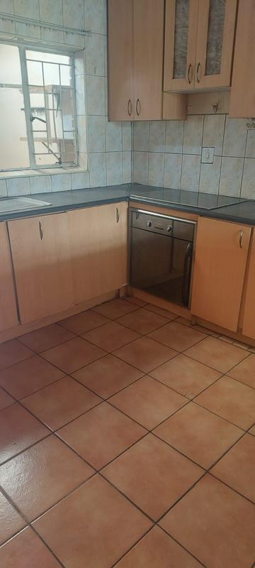 To Let 3 Bedroom Property for Rent in Proclamation Hill Gauteng
