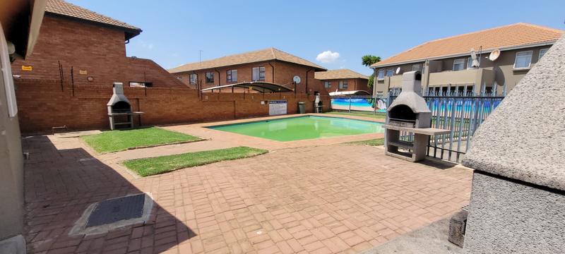 3 Bedroom Property for Sale in Florentia Gauteng