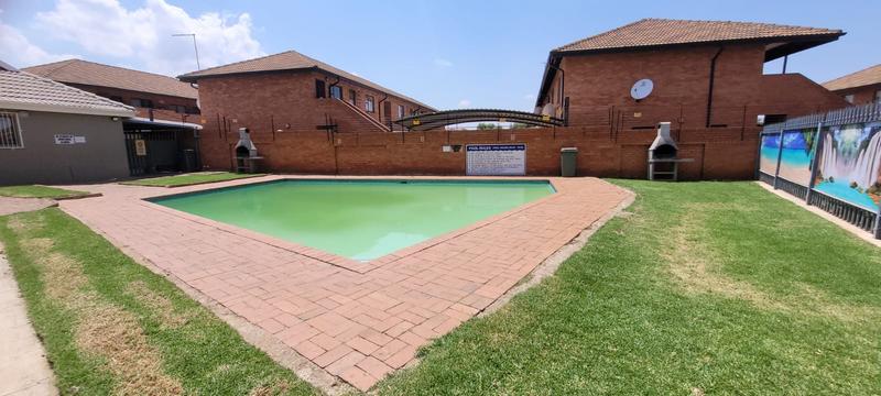 3 Bedroom Property for Sale in Florentia Gauteng