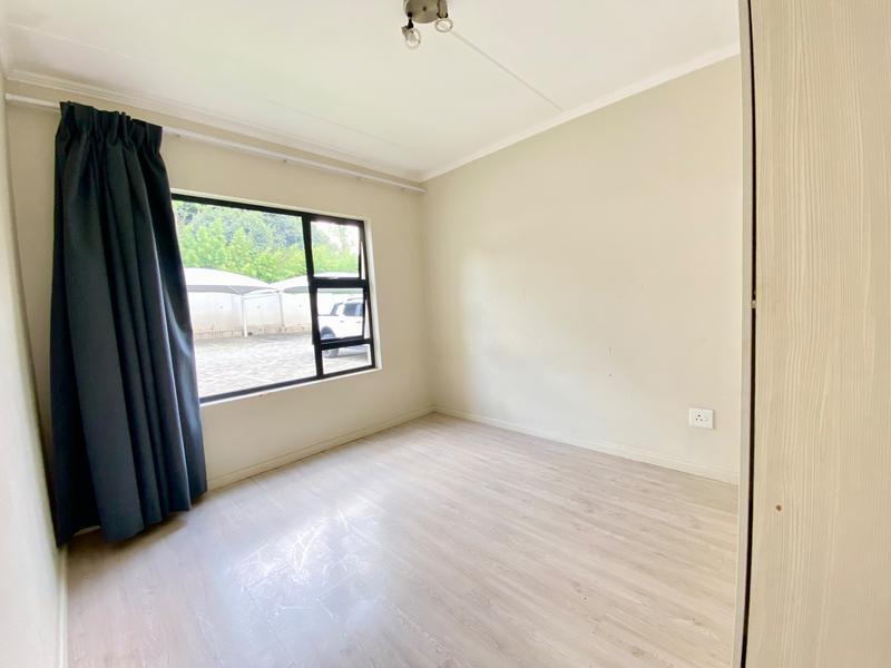 To Let 3 Bedroom Property for Rent in Beverley Gauteng
