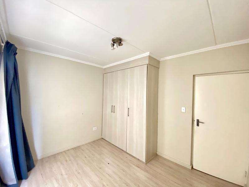To Let 3 Bedroom Property for Rent in Beverley Gauteng