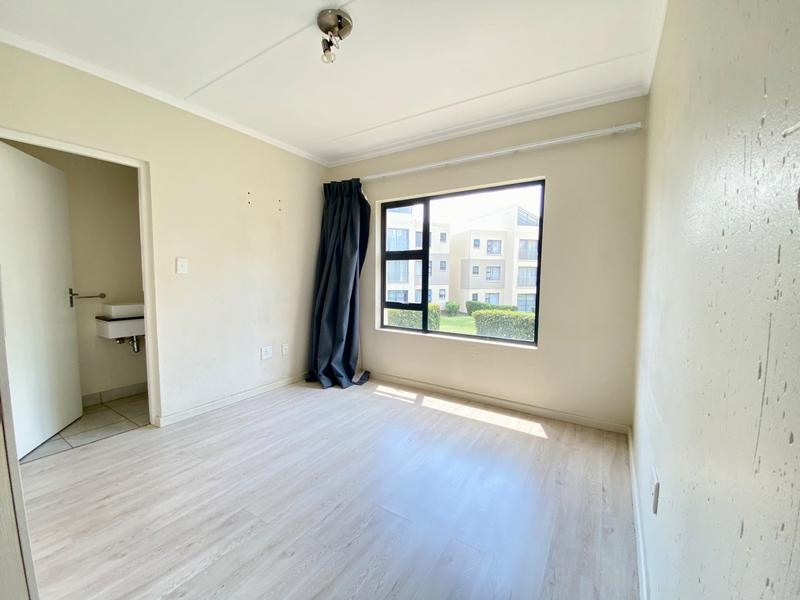 To Let 3 Bedroom Property for Rent in Beverley Gauteng