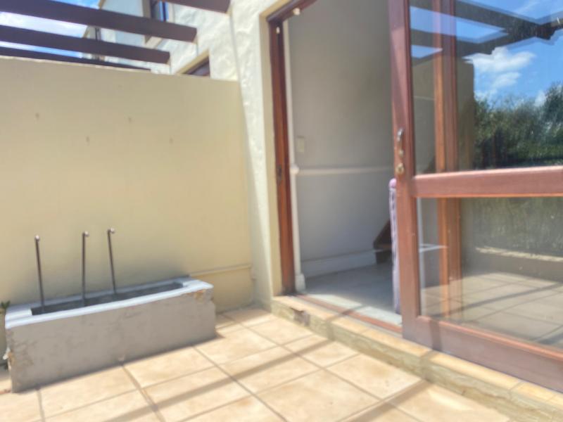 To Let 1 Bedroom Property for Rent in Morningside Gauteng