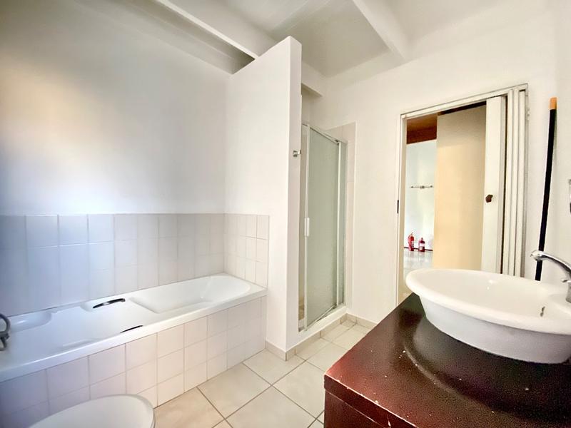 2 Bedroom Property for Sale in Paulshof Gauteng