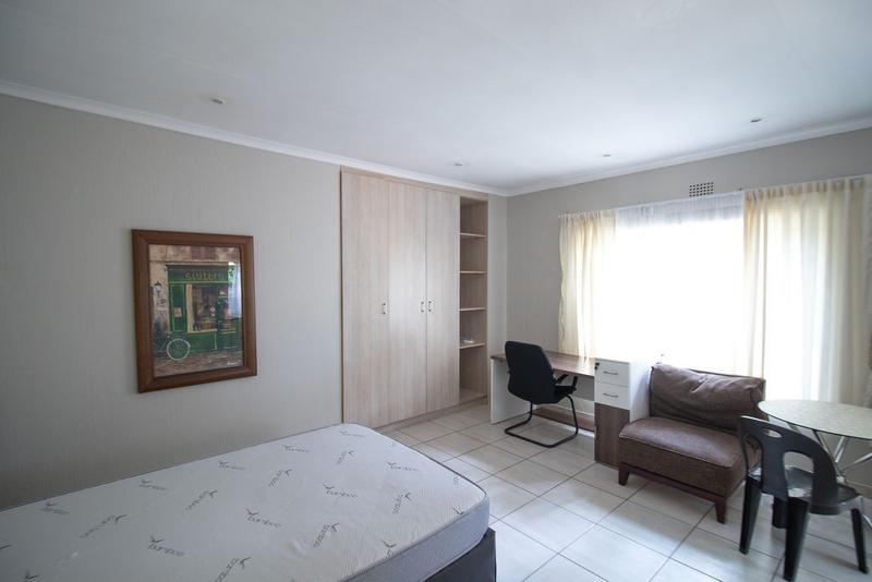 12 Bedroom Property for Sale in Sandown Gauteng