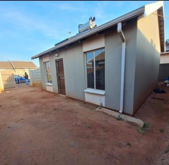 4 Bedroom Property for Sale in Sky City Gauteng