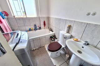 2 Bedroom Property for Sale in The Orchards Gauteng