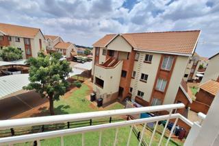 2 Bedroom Property for Sale in The Orchards Gauteng