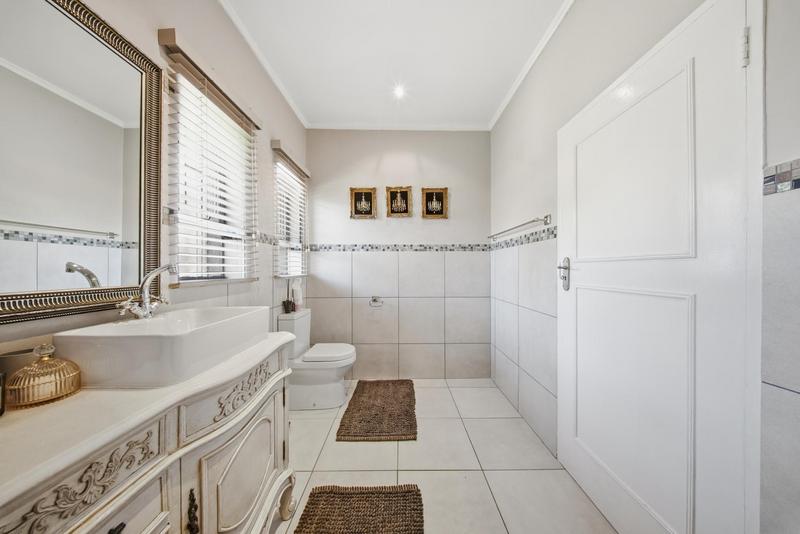 6 Bedroom Property for Sale in Lukasrand Gauteng