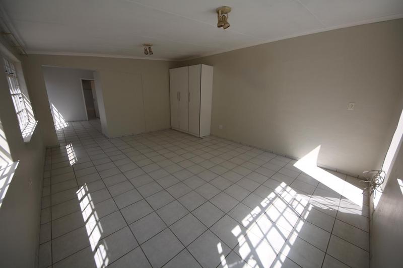 3 Bedroom Property for Sale in Bordeaux Gauteng