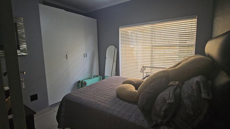 3 Bedroom Property for Sale in Three Rivers Proper Gauteng