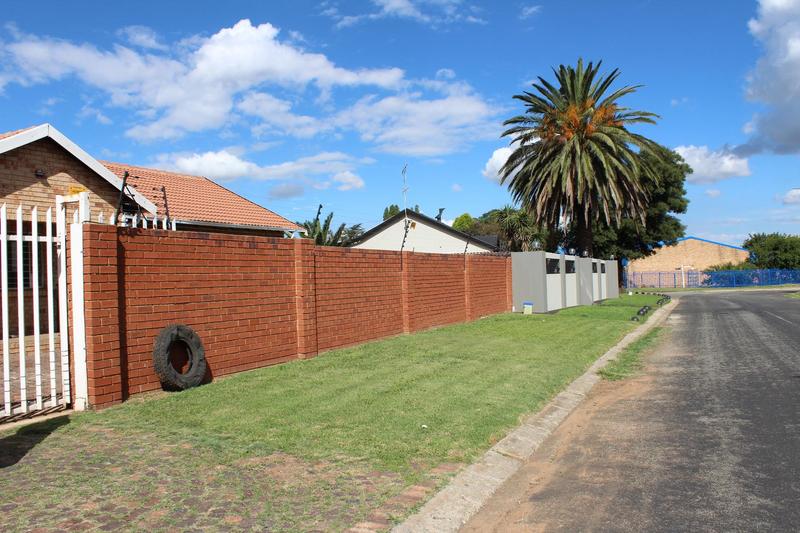 3 Bedroom Property for Sale in Rynsoord Gauteng
