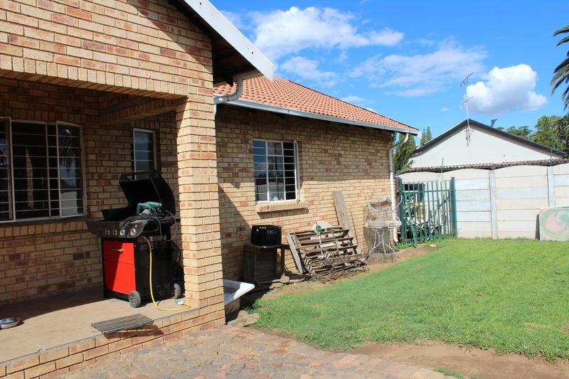 3 Bedroom Property for Sale in Rynsoord Gauteng