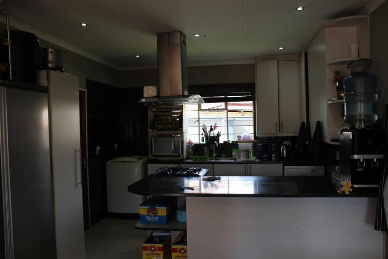 3 Bedroom Property for Sale in Rynsoord Gauteng