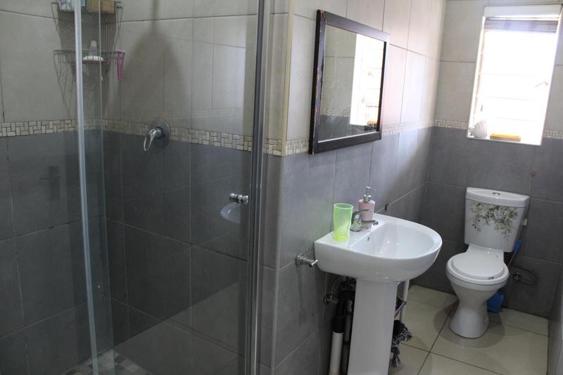 3 Bedroom Property for Sale in Rynsoord Gauteng