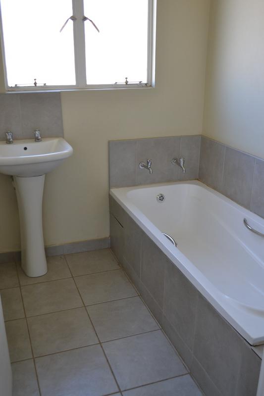 2 Bedroom Property for Sale in Buhle Park Gauteng