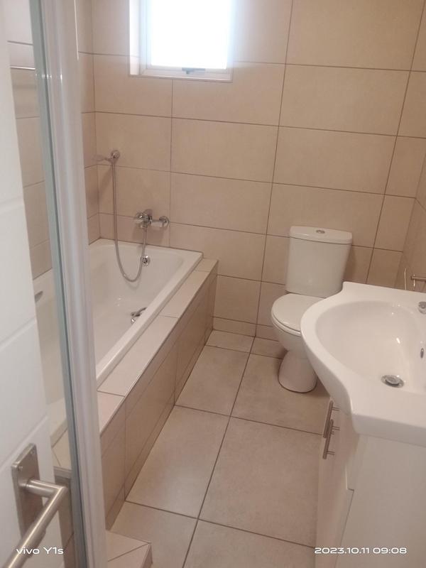 2 Bedroom Property for Sale in Lambton Gauteng