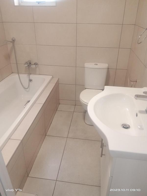 2 Bedroom Property for Sale in Lambton Gauteng