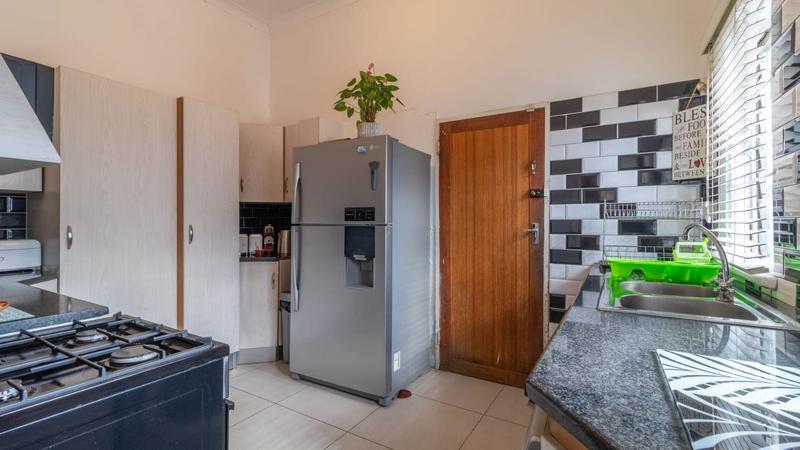 3 Bedroom Property for Sale in Orange Grove Gauteng