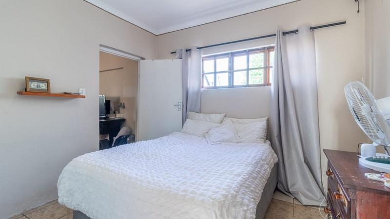 3 Bedroom Property for Sale in Orange Grove Gauteng