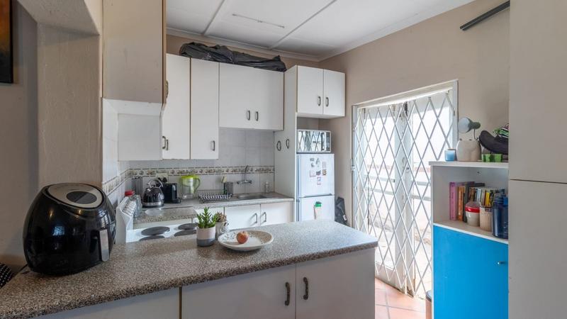 3 Bedroom Property for Sale in Orange Grove Gauteng